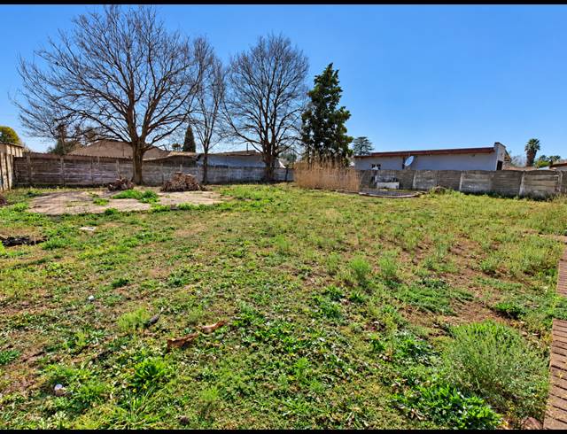 3 BEDROOM HOUSE FOR SALE IN THREE RIVERS